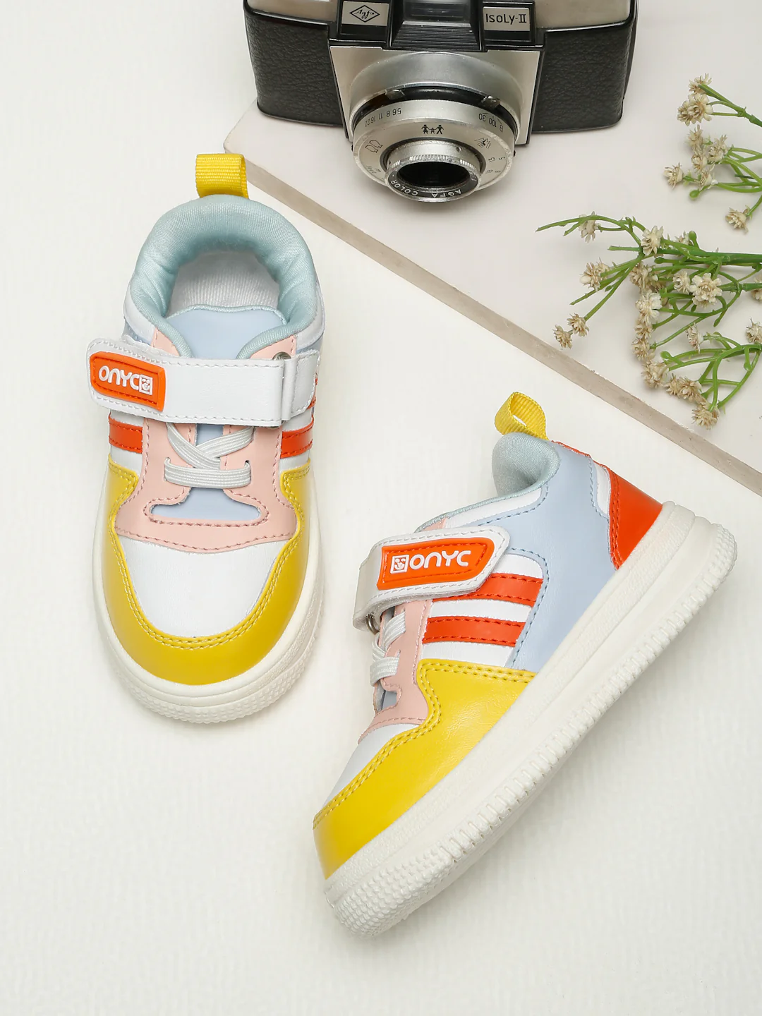 Donut Comfortable & LightWeight Sneakers With Elastic Laces  - White (Unisex)